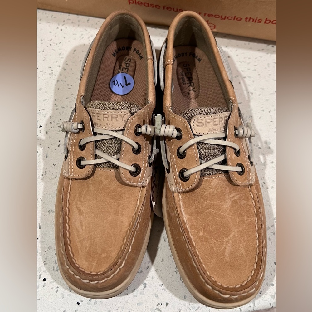 Sperry Women’s Light Brown Boat Shoes